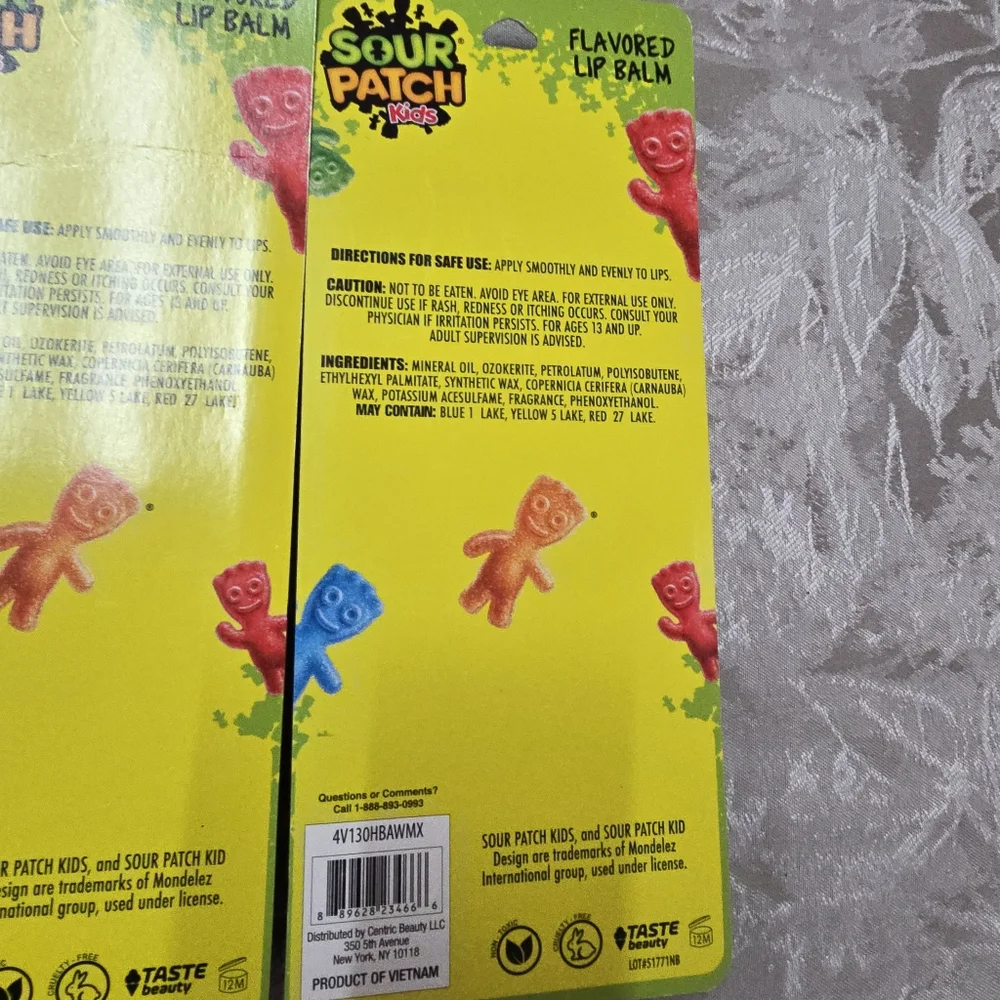 Sour Patch Kids 8 Flavored Lip Balms Pack 0.96oz ea Lot of 2 Packs Beautycore